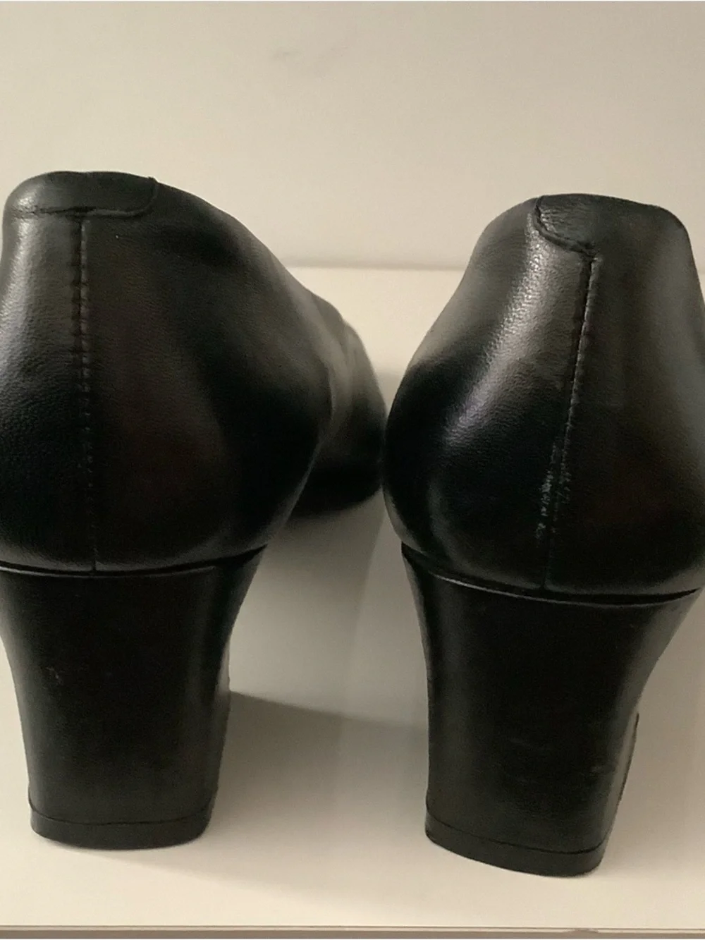 AEROSOLES Black Square Toe Low Block Heel Pumps - Picture 3 of 6